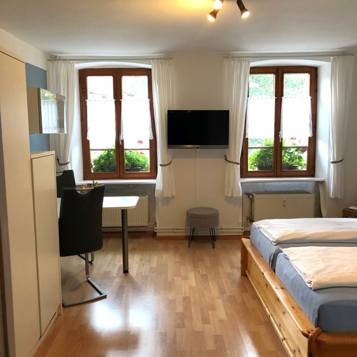 Eines der beiden Doppelzimmer. - Eines der beiden Doppelzimmer. -